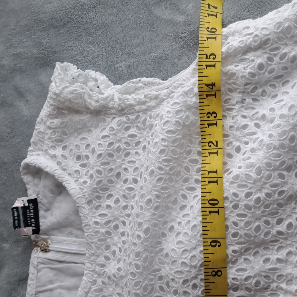 Kate Spade Embroidered Eyelet White Top Zipper Back Lined Ruffle Sz 0 - Picture 12 of 16